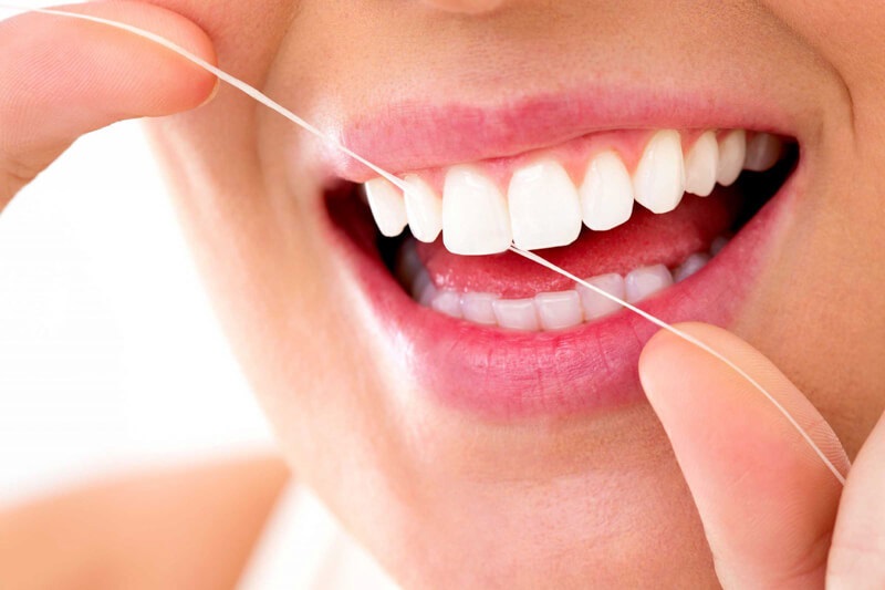Vì sao cần chăm sóc răng sứ ?
