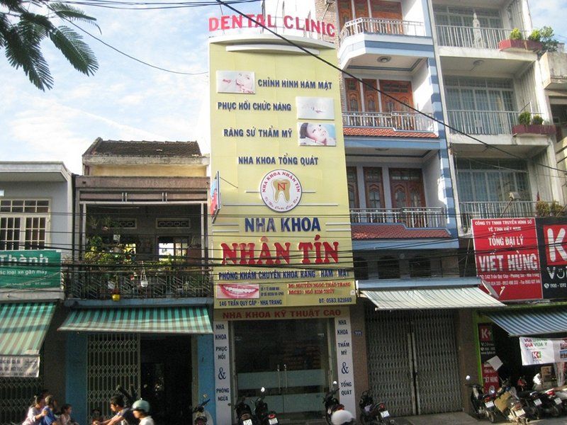 Phòng khám nha khoa Nhân Tín chắt lượng tại Nha Trang